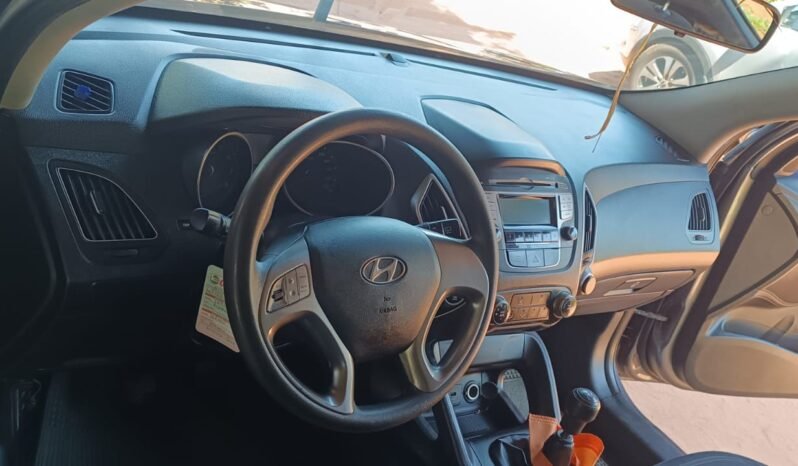 Hyundai Tucson 2011 lleno