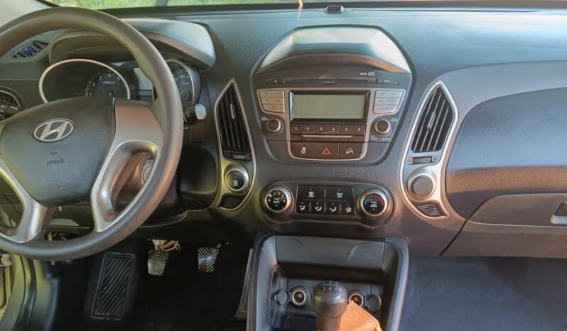 Hyundai Tucson 2011 lleno