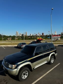 Nissan Patrol y61 lleno