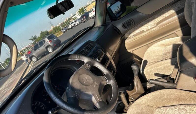 Nissan Patrol y61 lleno