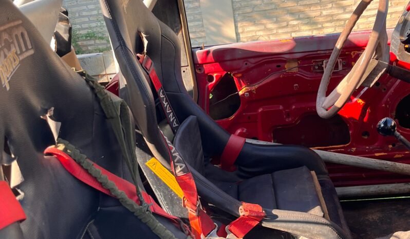 Nissan Patrol Corta (de carrera) lleno