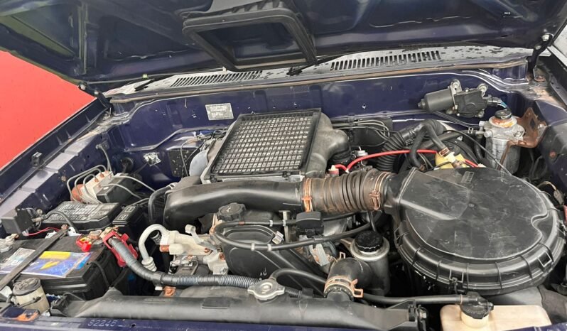 Toyota Land Cruiser Prado lleno